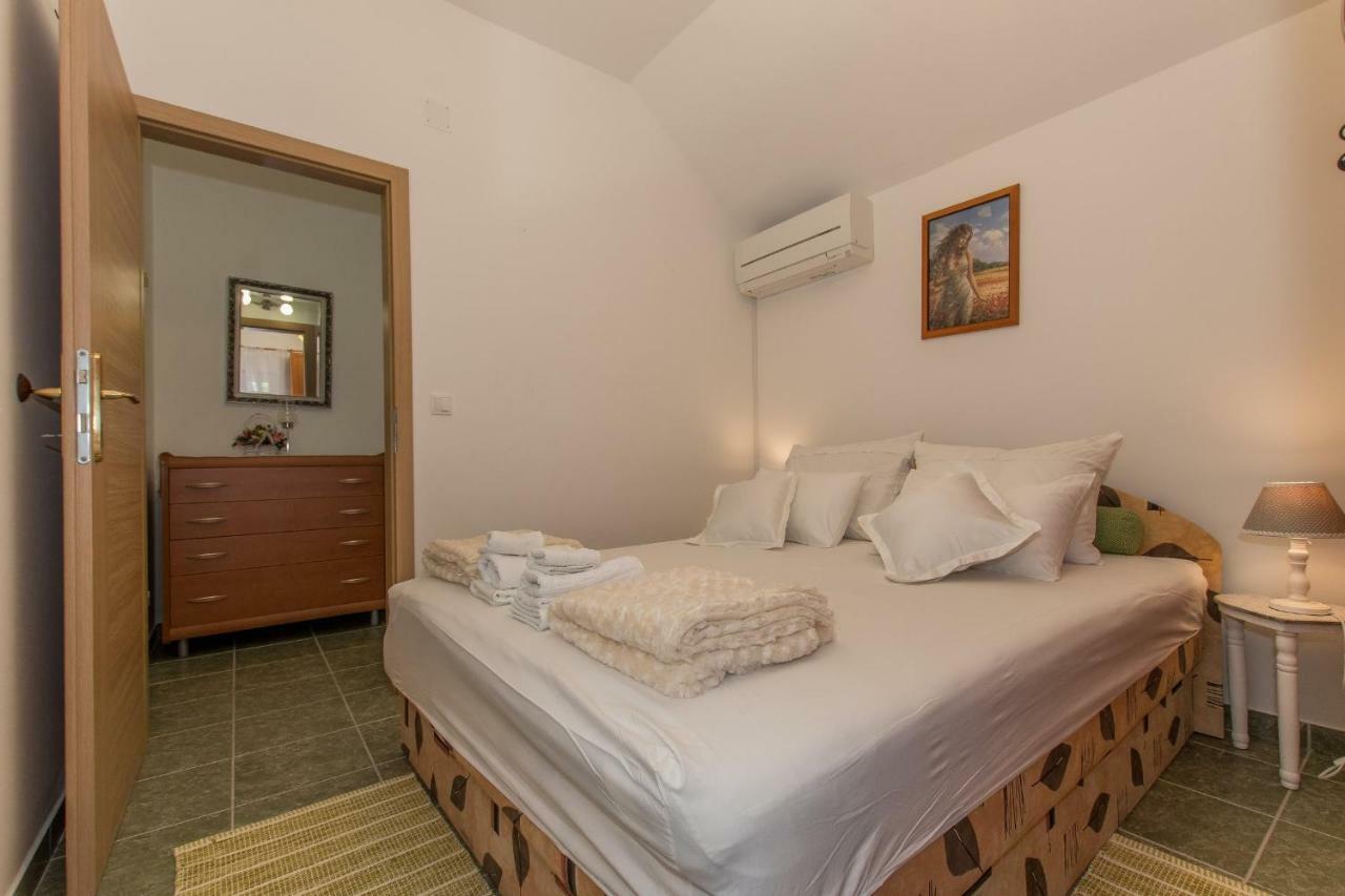 Holiday Home Godinj Donje Rascane المظهر الخارجي الصورة